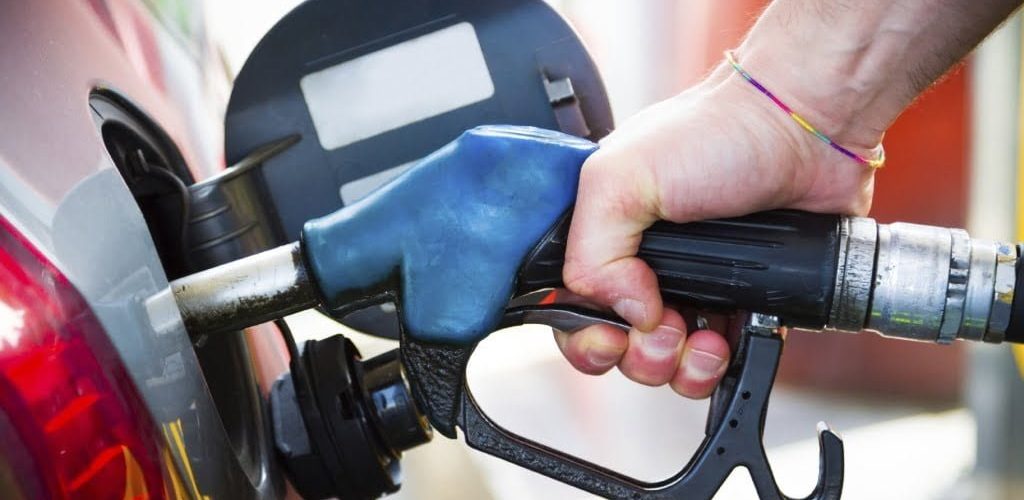 7 maneiras de reduzir os custos de combustível em sua frota