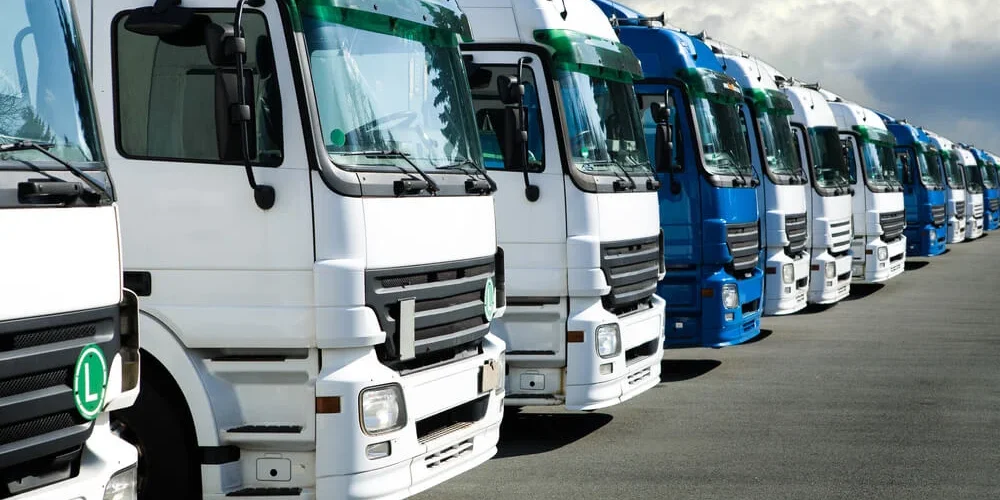 Comuns, híbridos e elétricos: qual veículo adquirir para frota?